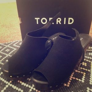 Wedge Platform Torrid Black